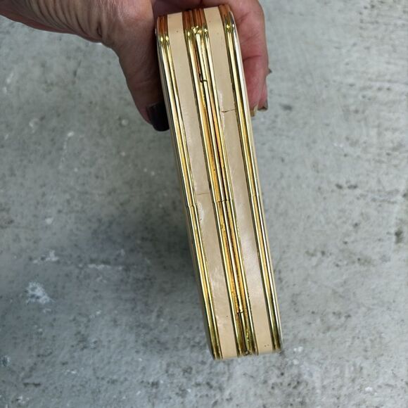 John F. Florence - Picture 5 of 8